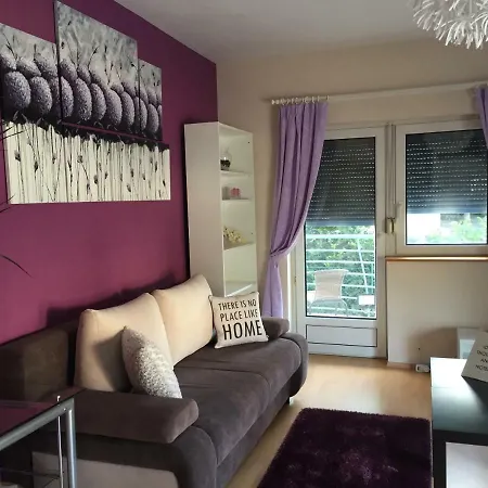 Διαμέρισμα Holident Apartman *